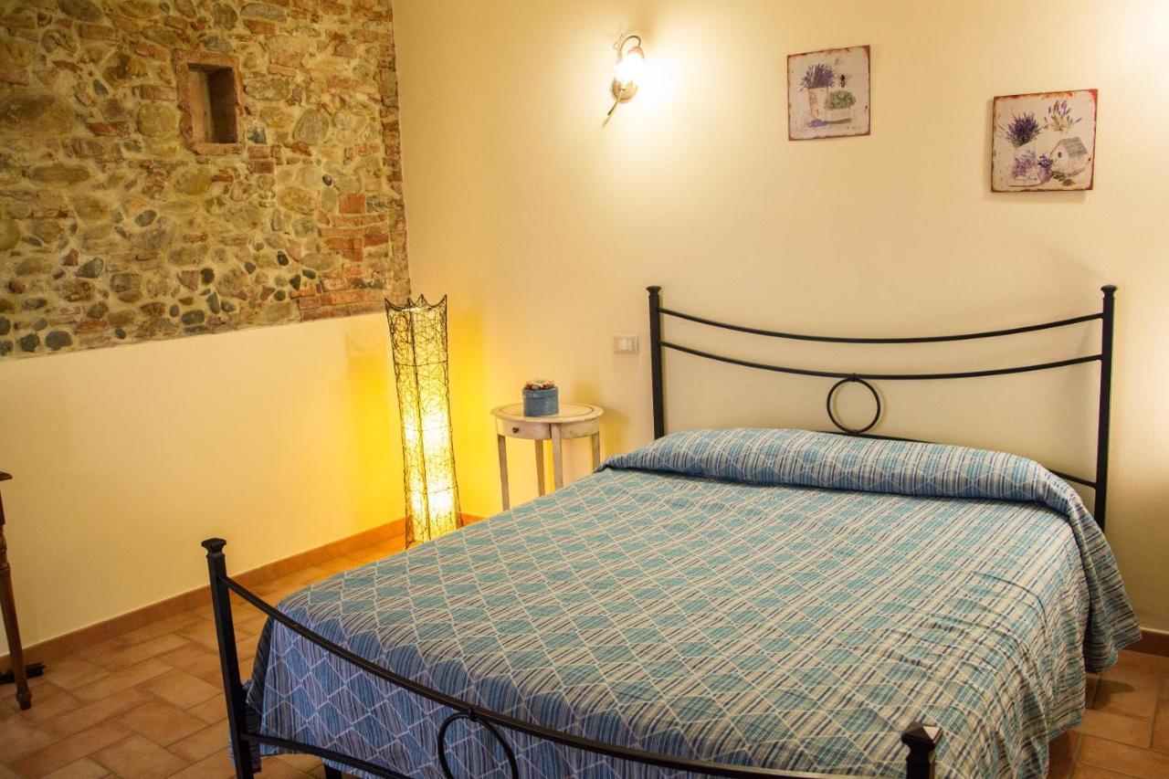 Room in Farmhouse - Apartment in Farmhouse Casolare dei Fiori Chiesina Uzzanese Esterno foto
